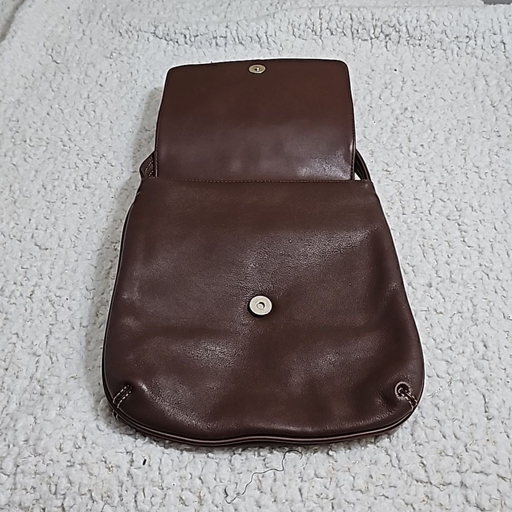 Charter Club Brown Leather Flap Over Shoulder Bag - Picture 4 of 9